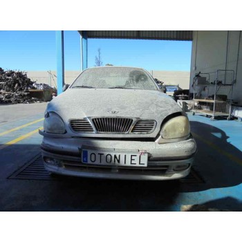 daewoo lanos del año 2001