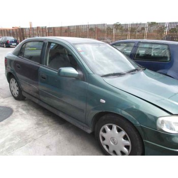 opel astra g berlina del año 2001