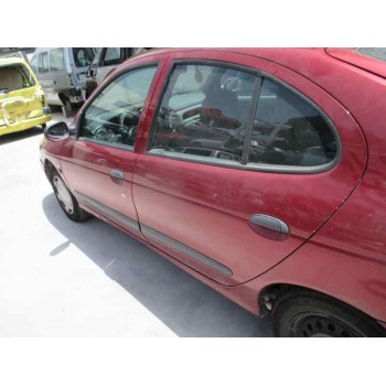 renault megane i berlina hatchback (ba0) del año 1998