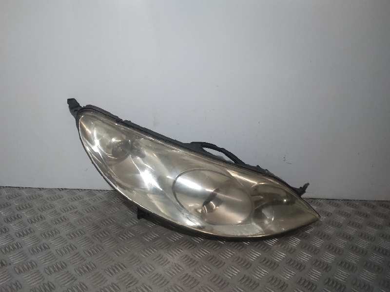 Recambio de faro derecho para peugeot 407 st sport referencia OEM IAM 9660235980  