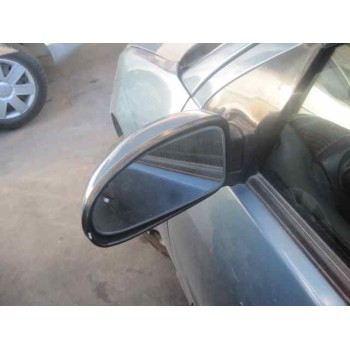 ford focus berlina (cak) del año 2001