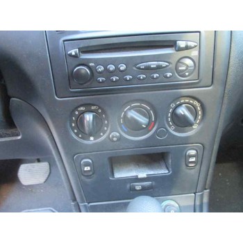 citroën xsara berlina del año 2001