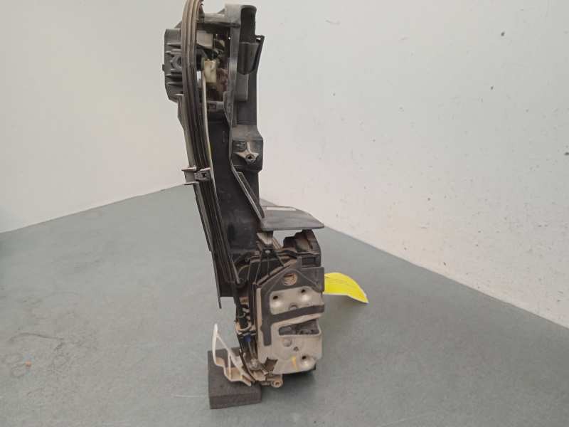 Recambio de cerradura puerta delantera izquierda para ford transit courier combi trend referencia OEM IAM BM5AA21813AG 921755106