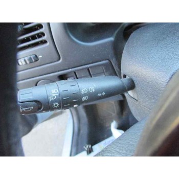 citroën xsara berlina del año 2001