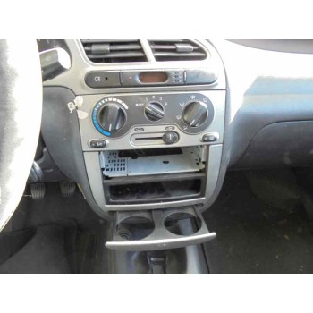 daewoo lanos del año 2001