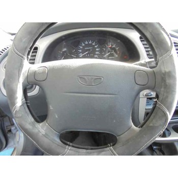 daewoo lanos del año 2001