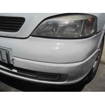 opel astra g berlina del año 2000