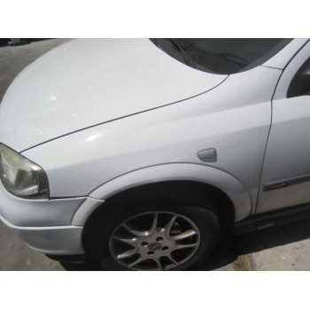 opel astra g berlina del año 2000