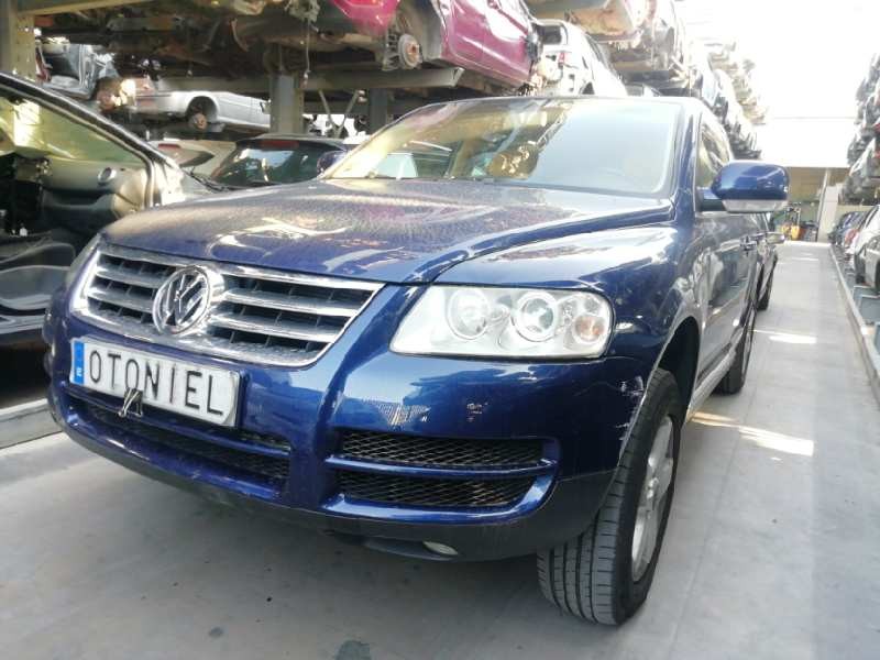 VOLKSWAGEN TOUAREG (7LA)