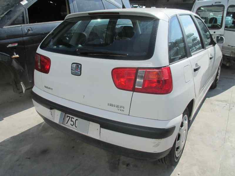 seat ibiza (6k1) del año 2000