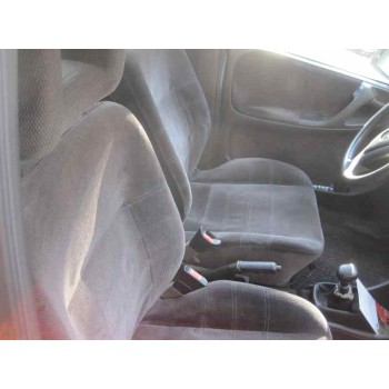 opel astra f berlina del año 1992