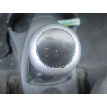 ford focus berlina (cak) del año 2001