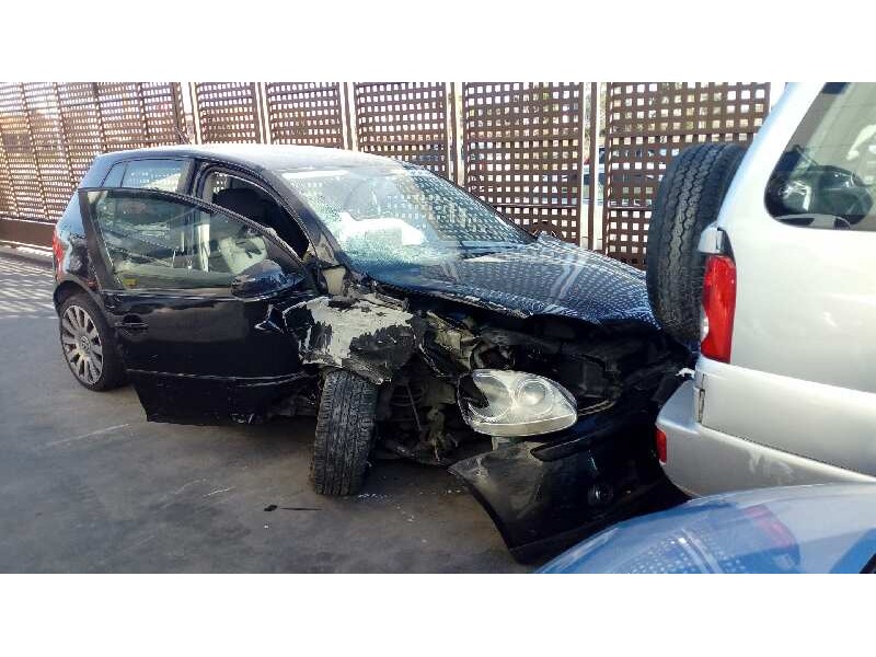 VOLKSWAGEN GOLF V BERLINA (1K1)