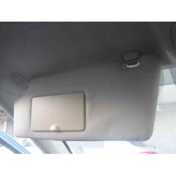 ford focus berlina (cak) del año 2001