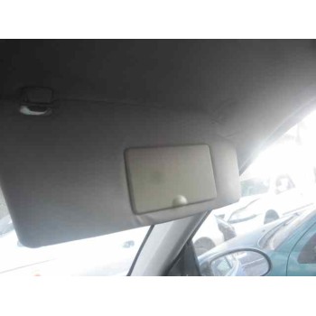 ford focus berlina (cak) del año 2001