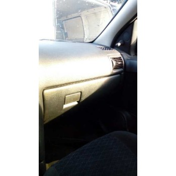 opel astra g caravan del año 2000