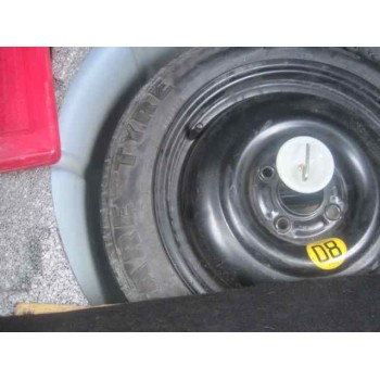 ford focus berlina (cak) del año 2001