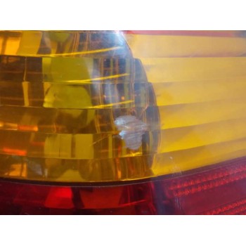 Recambio de piloto trasero derecho para bmw serie 3 berlina (e46) 320d referencia OEM IAM 6907934 SIN PORTALÁMPARAS GOLPEADO POR