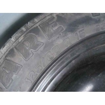 ford focus berlina (cak) del año 2001