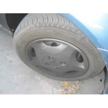 ford focus berlina (cak) del año 2001