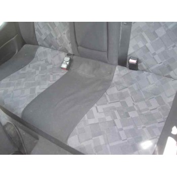 opel astra g berlina del año 2000