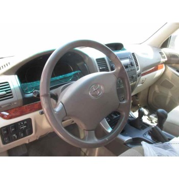toyota land cruiser (j12) del año 2005