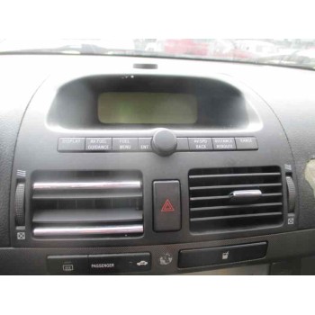 toyota avensis berlina (t25) del año 2004