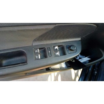 volkswagen golf v berlina (1k1) del año 2006