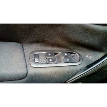 renault megane ii classic berlina del año 2004