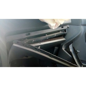 volkswagen golf v berlina (1k1) del año 2006