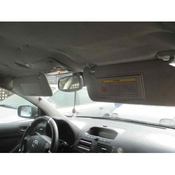 toyota avensis berlina (t25) del año 2004