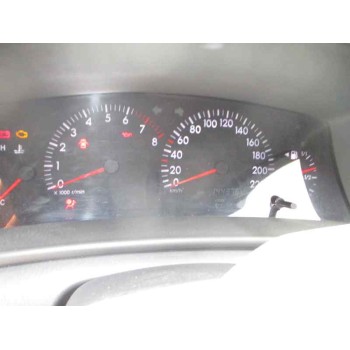 toyota corolla (e12) del año 2004