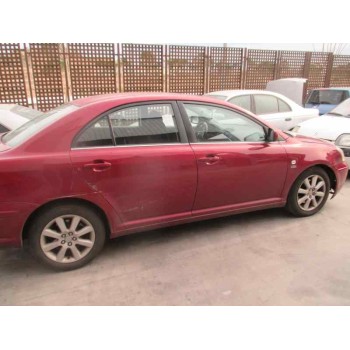 toyota avensis berlina (t25) del año 2004