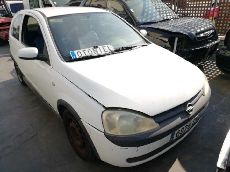 opel corsa c del año 2003