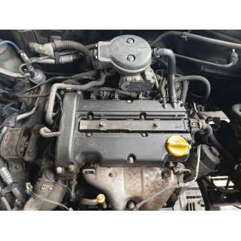 opel corsa c (x01) del año 2005