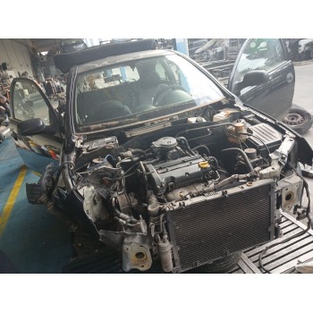 opel corsa c (x01) del año 2005