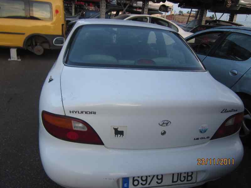 hyundai lantra berlina (rd) del año 1998