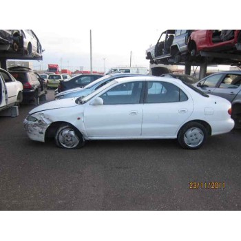 hyundai lantra berlina (rd) del año 1998