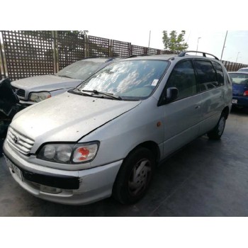 toyota picnic (m10) del año 1997