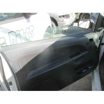 ford fiesta (cbk) del año 2004