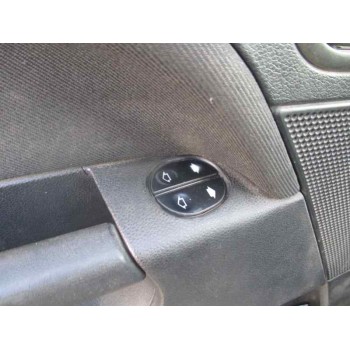 ford fiesta (cbk) del año 2004