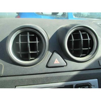 ford fiesta (cbk) del año 2004