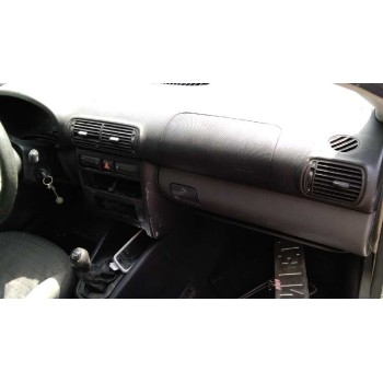 seat toledo (1m2) del año 2003