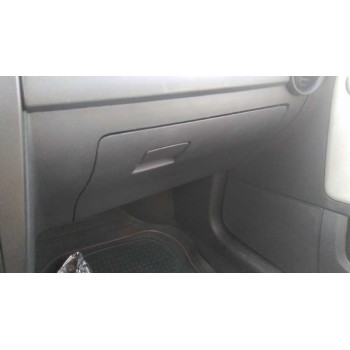 seat ibiza (6l1) del año 2002