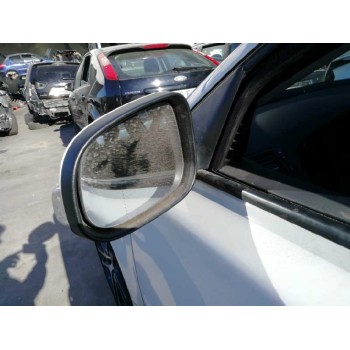 volvo s40 berlina del año 2010