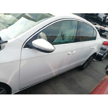 volkswagen passat lim. (362) del año 2013