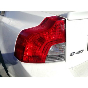 volvo s40 berlina del año 2010