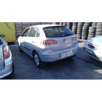seat ibiza (6l1) del año 2002