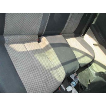 renault megane ii classic berlina del año 2004