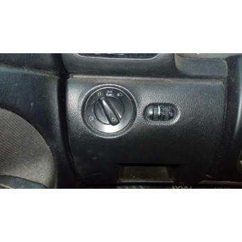 volkswagen passat berlina (3b2) del año 2000